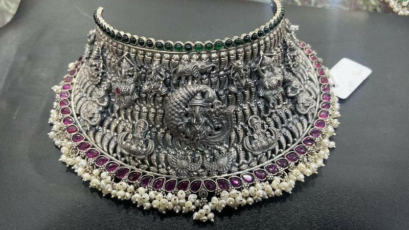 Polished Filigree Silver Necklace Set, Feature : Unique Designs