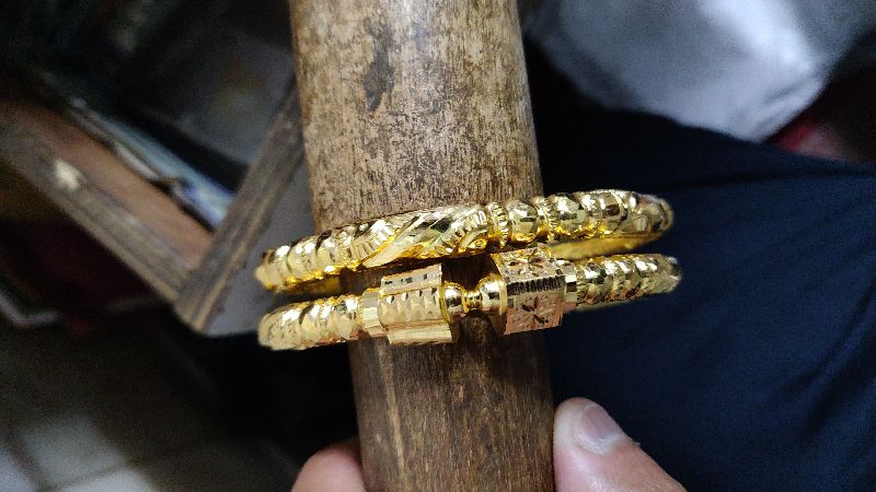 Nakshi Gold Bangles