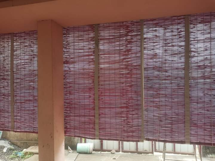 Red bamboo chick blinds