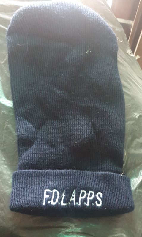 Dark Grey Madhav Textiles Plain School Woolen Cap, Feature : Comfortable, Easily Washable