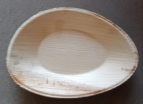 6 Inch Oval Areca Palm Leaf Plate