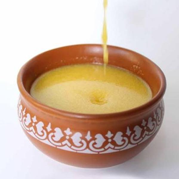 Liquid Pure Desi Cow Ghee, for Cooking, Worship, Packaging Type : Plastic Jar, Plastic Packet, Tin