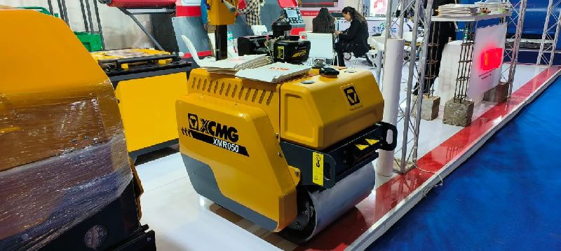 Yellow Walk Behind Roller Xmr050 Double Drum, For Soil Compaction, Fuel Type : Diesel