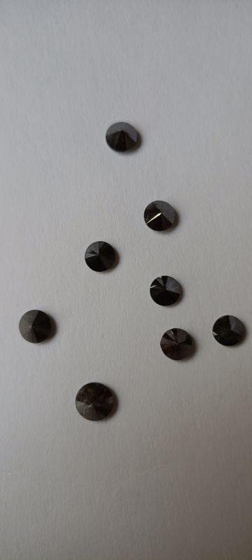 Polished black diamond, for Jewellery Use, Size : 0-10mm, 10-20mm, 20-30mm, 30-40mm, 40-50mm