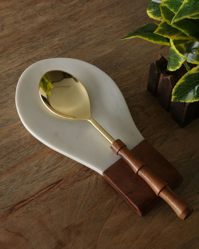 Spoon shaped platter with wooden handle, for Kitchen, Size : 10.5 x 5.5 x 0.75inches, 10.5 x 5.5 x 0.75inches