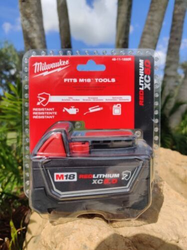 Milwaukee 48-11-1850 M18 Battery 5.0 Ah Resistant
