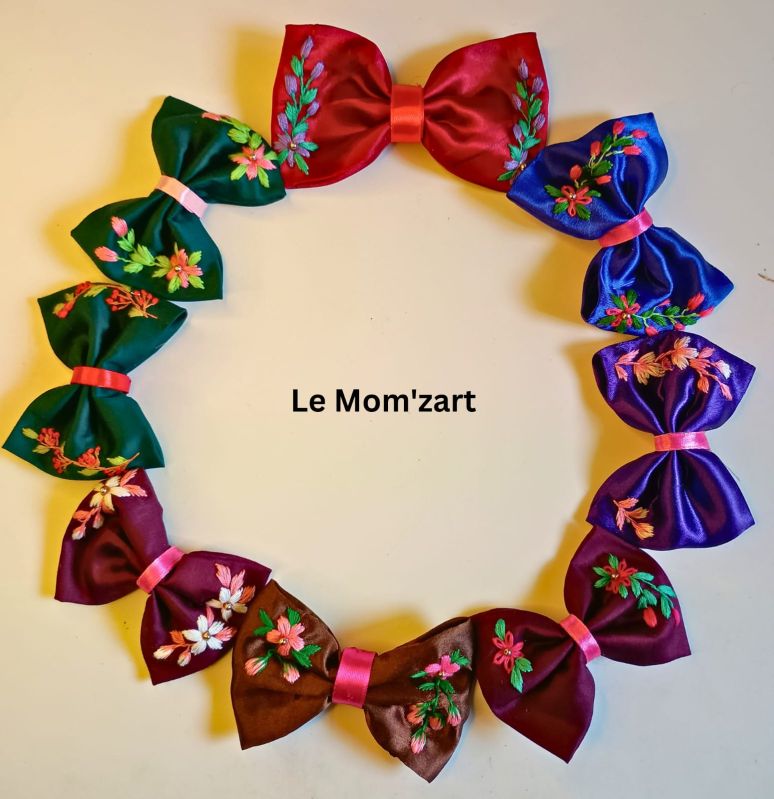 Women\'s Hand Embroidered Floral Hair Bows