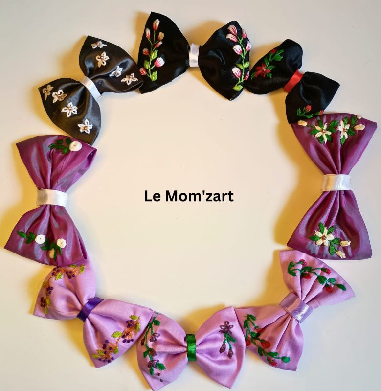 Women\'s Hand Embroidered Floral Hair Bows