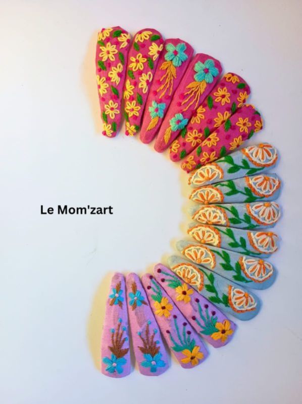 Women\'s Hand Embroidered Floral Hair Clips