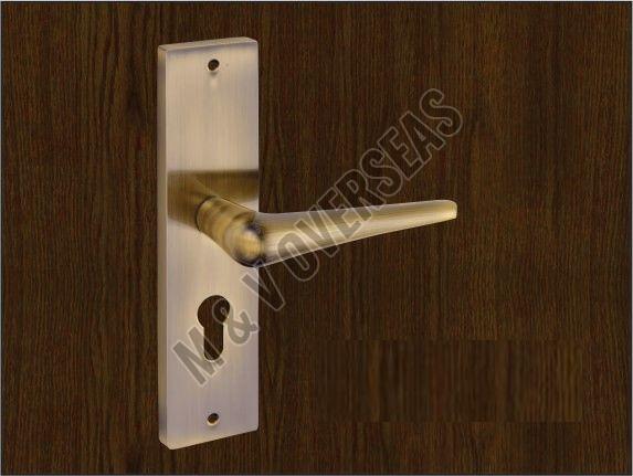 MV 004 Brass Pull Handle