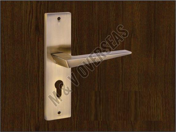 MV 007 Brass Door Pull Handle