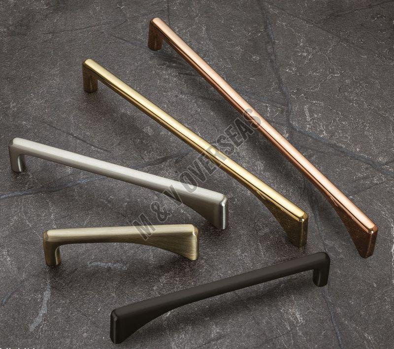 MV05 Brass Window Handles