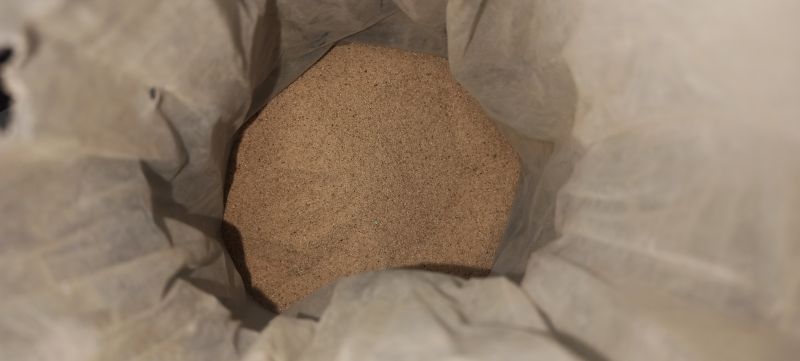 silica sand