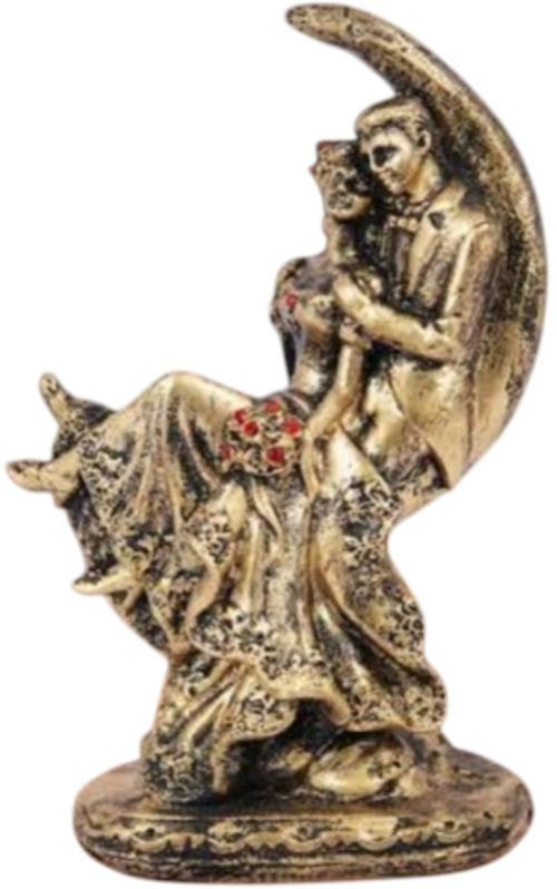 Chand Couple Statue