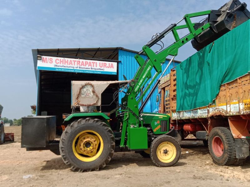 John Deere Tractor Fitted Loader