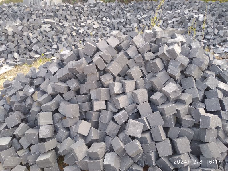 Kadapa Black Stone Cobbles