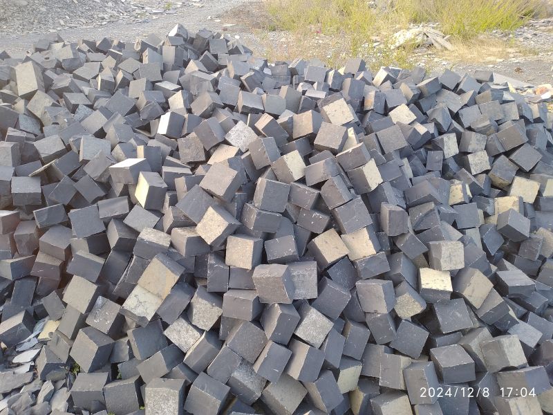 Kadapa Black Stone Cobbles