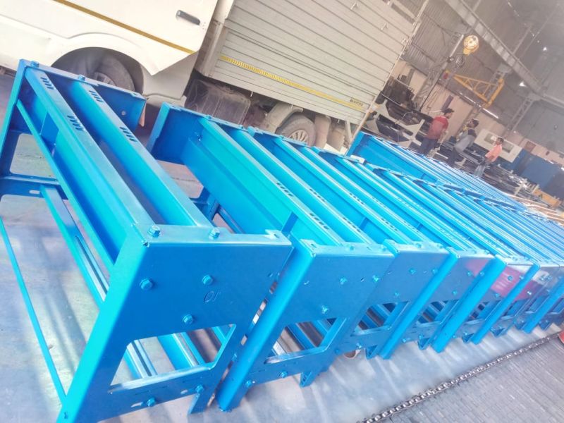 Blue Paint Coated Mild Steel Conveyor Idler Frame