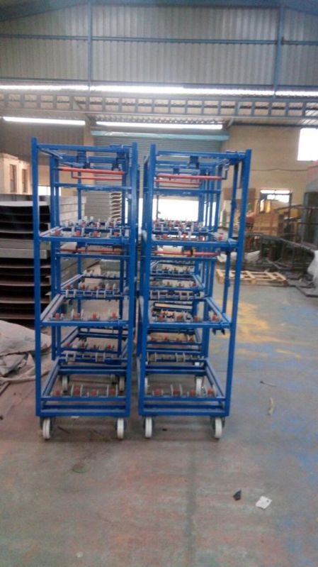 Mild Steel Industrial Trolley, Feature : Moveable, Non Breakable, Rustproof, Shiny Look