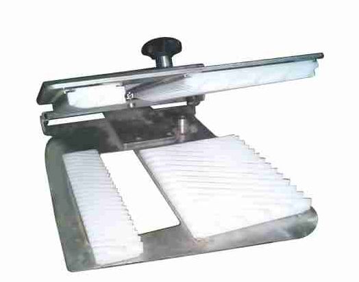 Electric Mechanical Selvedge Opener, For Rotary Plant, Certification : Isi Certified