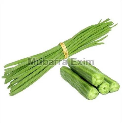 Green Natural Drumsticks, for Cooking, Feature : Healthy