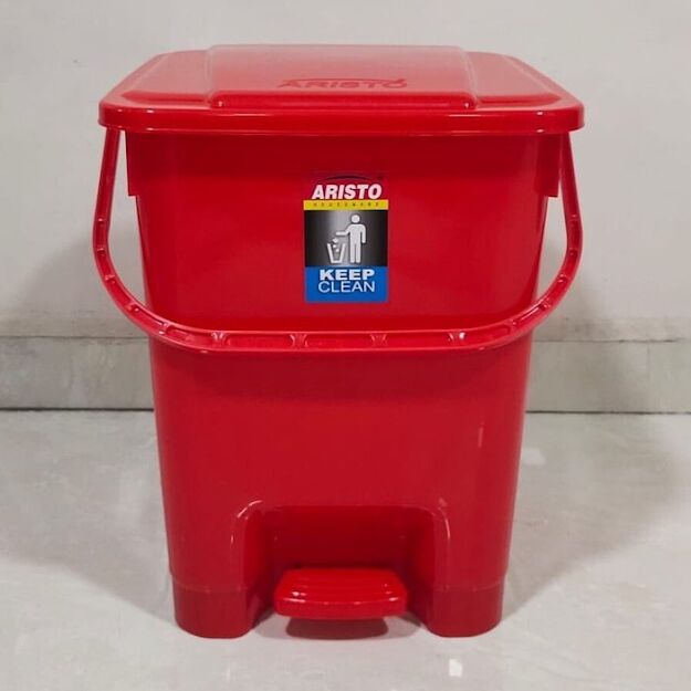 Red Plastic Aristo Magnum Pedal Dustbin, for Outdoor Trash