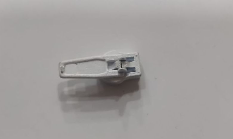 Nylon Pin Lock Zipper
