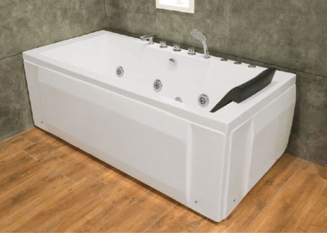 Aurous Lancer New Whirlpool Spa