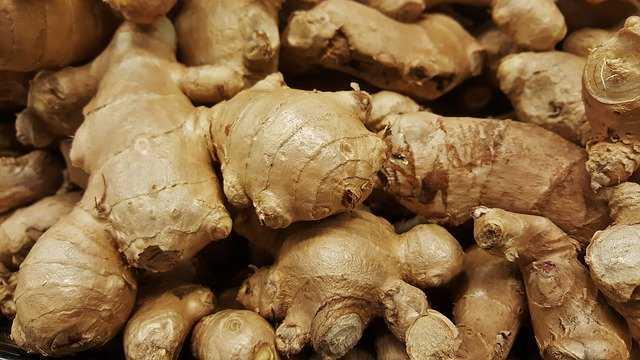 Brown Whole Fresh Ginger, For Cooking, Shelf Life : 10 Days