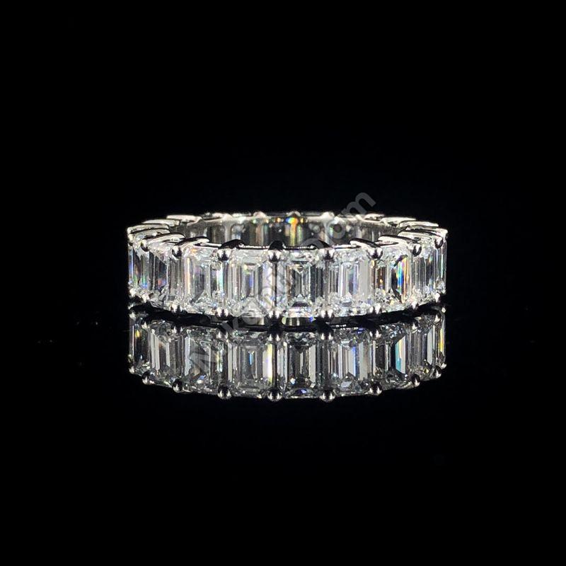 Emerald Cut Diamond Eternity Ring, Packaging Type : Velvet Box