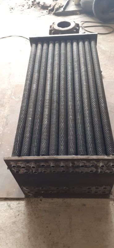 Uesspee Our 100-5000 Kg Ms/ss/copper Finned Tube Heat Exchangers, For Heating Or Cooling, Length : 500-3000 Mm