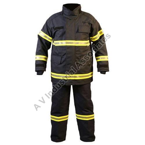 Full Sleeve Plain Fire Nomex Suit, For Industrial, Closing Type : Zipper