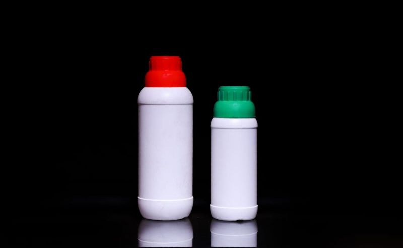 Glypho Shape HDPE Pesticide Bottle, Feature : Fine Quality, Freshness Preservation, Light-weight