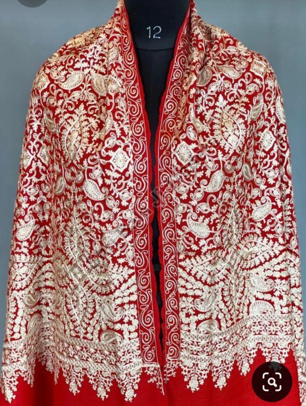 Jacquard shawls, Technics : Embroidered