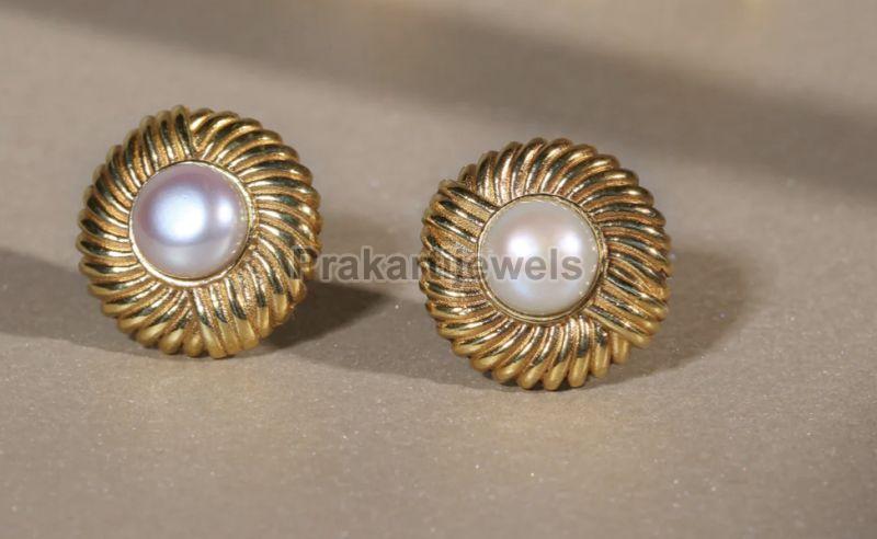 Ladies Stylish Brass Studs Earring, Style : Antique