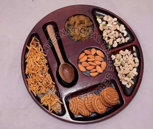 7 Compartments Wooden Round Serving Tray, Feature : Light Weight, Attractive Look