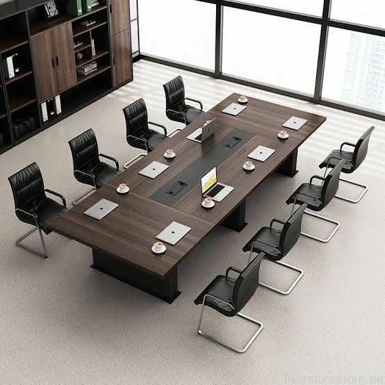 Brown Polished Wooden Modern Conference Table, for Office Use, Size : Customised