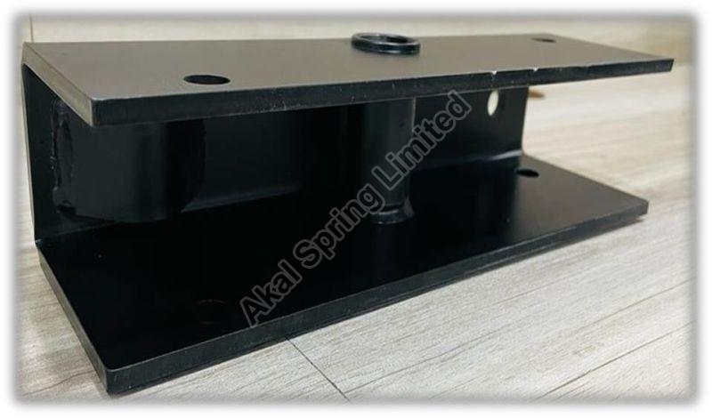 Black Powder Coated Metal Trailer Slipper Hanger, for Automobile Use, Size : Customized