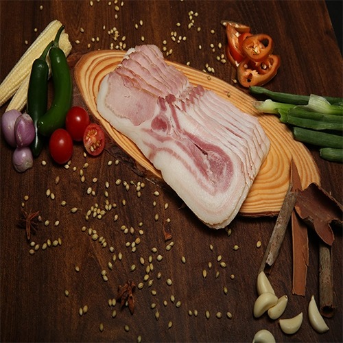 Pork Bacon Skinless Sliced, Packaging Type : Vacuum at Rs 750 / kg in