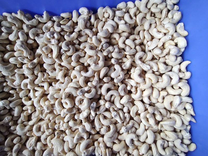 2tons cashews Kernels, for Ayurvedic Formulation, Taste : Sweet