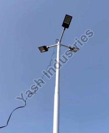 7 Meter Triple Arm Swaged Tubular Pole