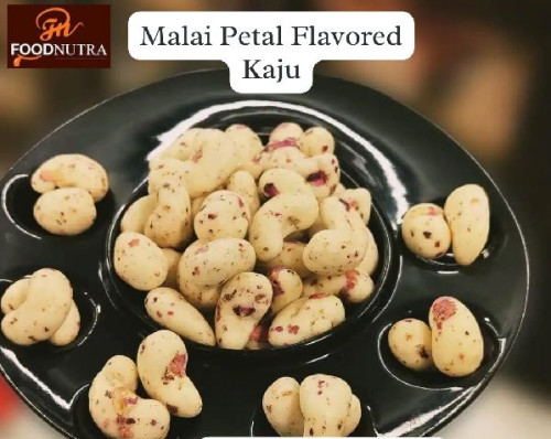 Food Nutra 1kg Malai Petal Flavored Kaju, Certification : ISO 9001:2008 Certified