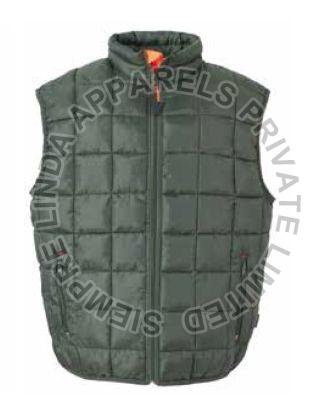 Plain Polyester Green Hunting Vest, Feature : Anti-Wrinkle, Comfortable, Dry Cleaning, Impeccable Finish