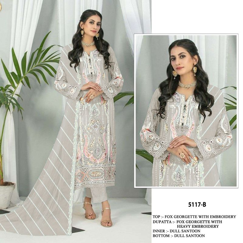 Plain Regular Collar Georgette Pakistani Salwar Kameez, Occasion : Bridal Wear, Casual Wear, Festival Wear