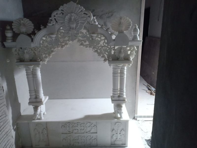 Non Printed Polished Makrana Marble Temple, Speciality : Dust Resistance