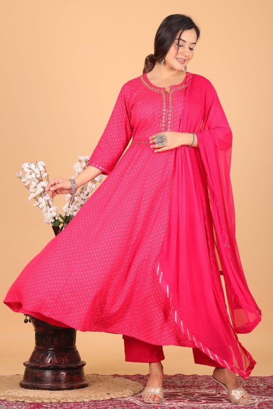 Regular Fit Printed Round Neck Pink Rayon Anarkali Suit, Sleeves Type : 3/4 Sleeves