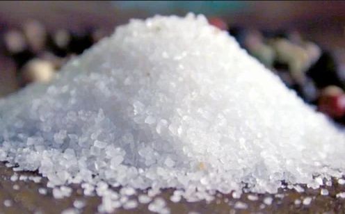 White Granules Edible Crystal Salt, for Chemicals, Cooking, Shelf Life : 12 Month