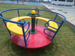 Iron Playground Equipment 4 Seater Merry-Go-Round