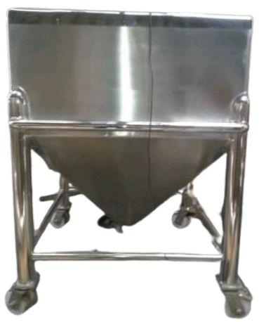 Rectangular Polished Stainless Steel Storage Hopper, for Industrial, Feature : Accuracy Durable, Dimensional