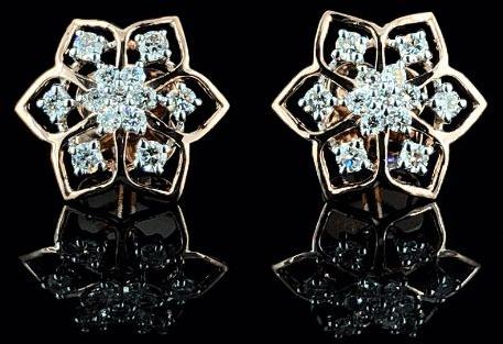 AUT1012 Diamond Stud Earrings, Packaging Type : Velvet Box, Occasion ...